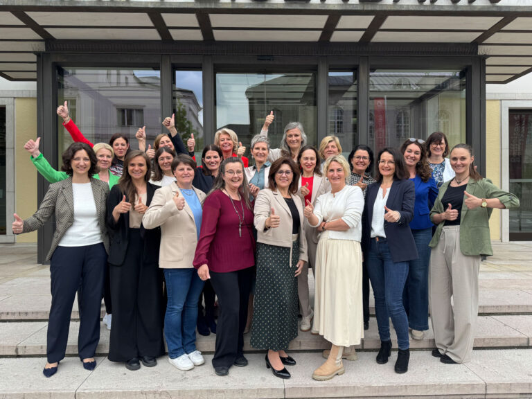Gruppenfoto Funktionaerinnen Beirat